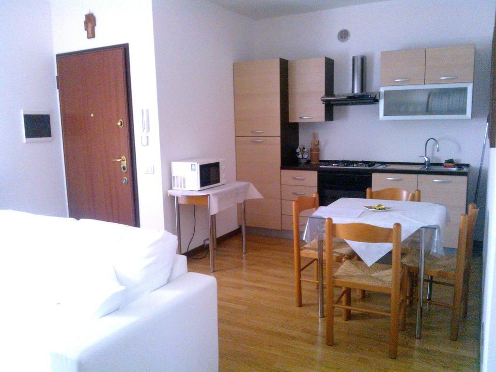 Castelgabbiano Apartment Castel Gabbiano Cameră foto